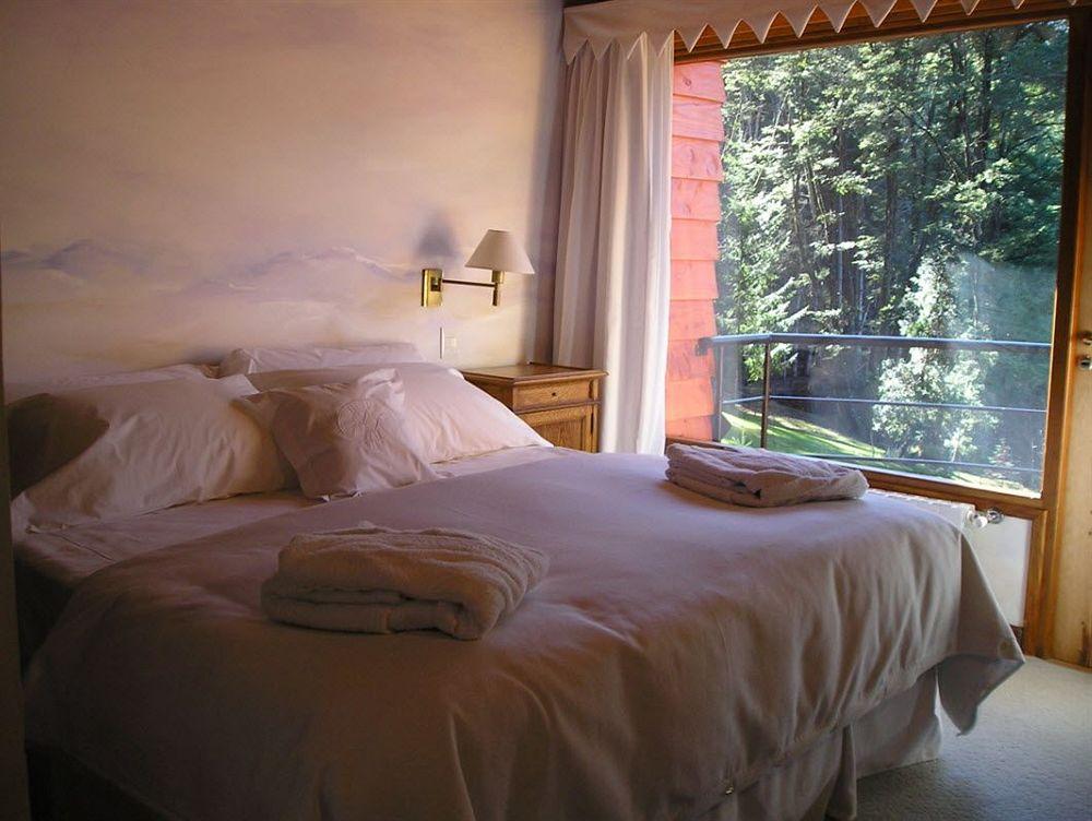 Patagonia Paraiso - Hotel Boutique On Lake Beach ビージャ・ラ・アンゴストゥーラ エクステリア 写真