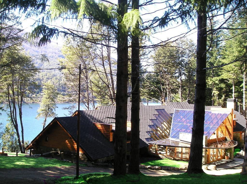 Patagonia Paraiso - Hotel Boutique On Lake Beach ビージャ・ラ・アンゴストゥーラ エクステリア 写真